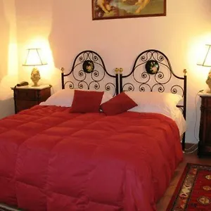 La Torricella Bed & Breakfast