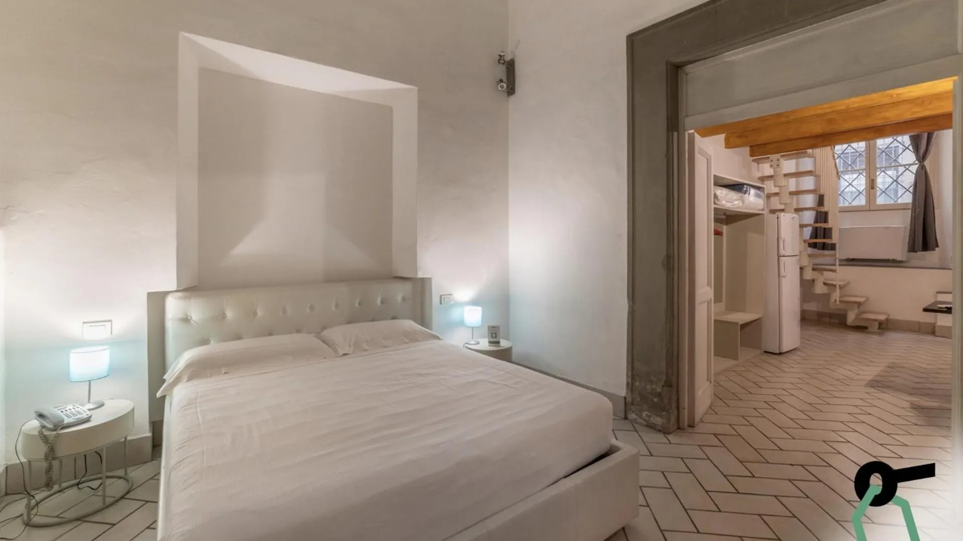 Hotiday Room Collection - Firenze Ghibellina Hotel