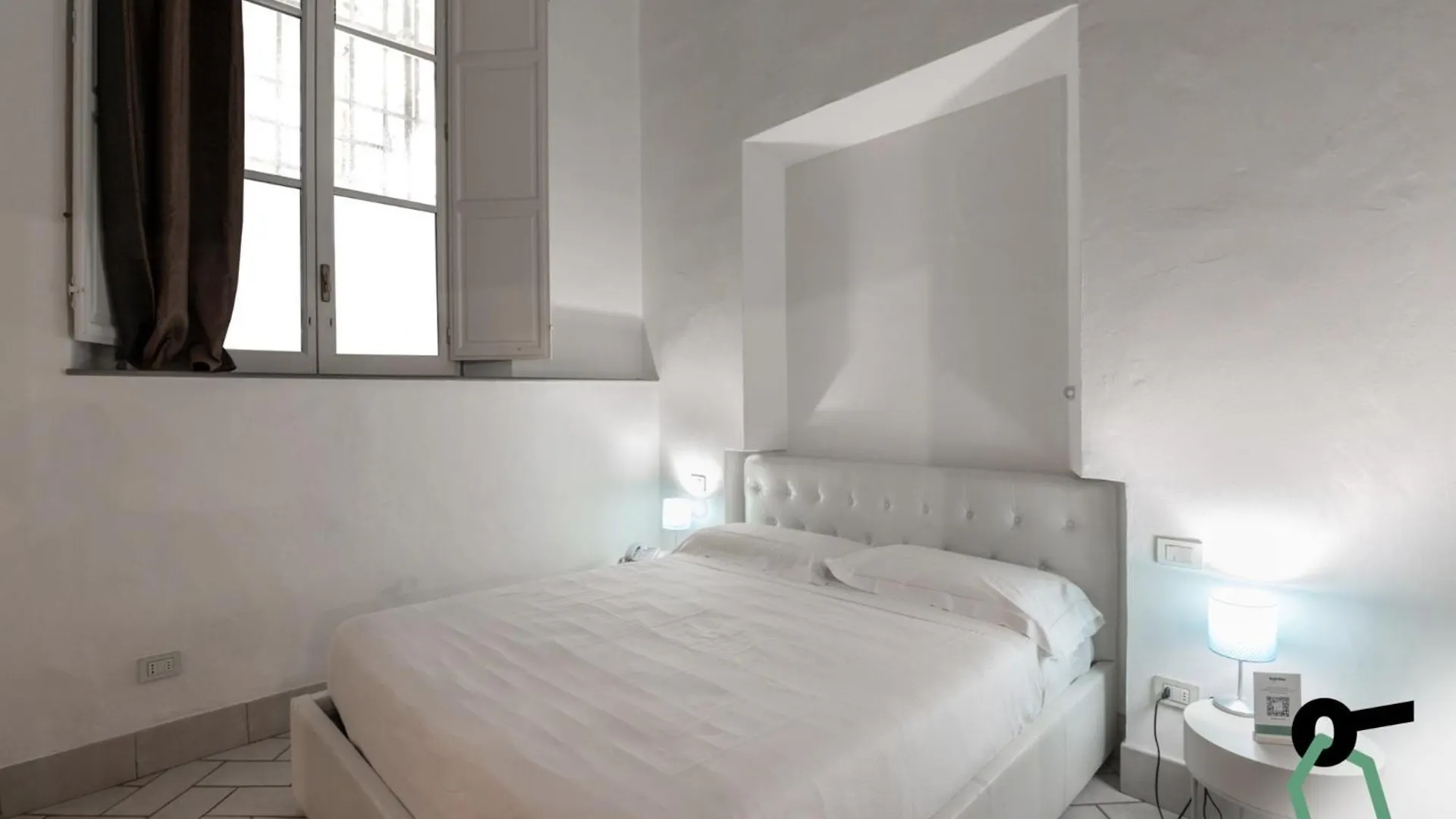 Hotiday Room Collection - Firenze Ghibellina Italy