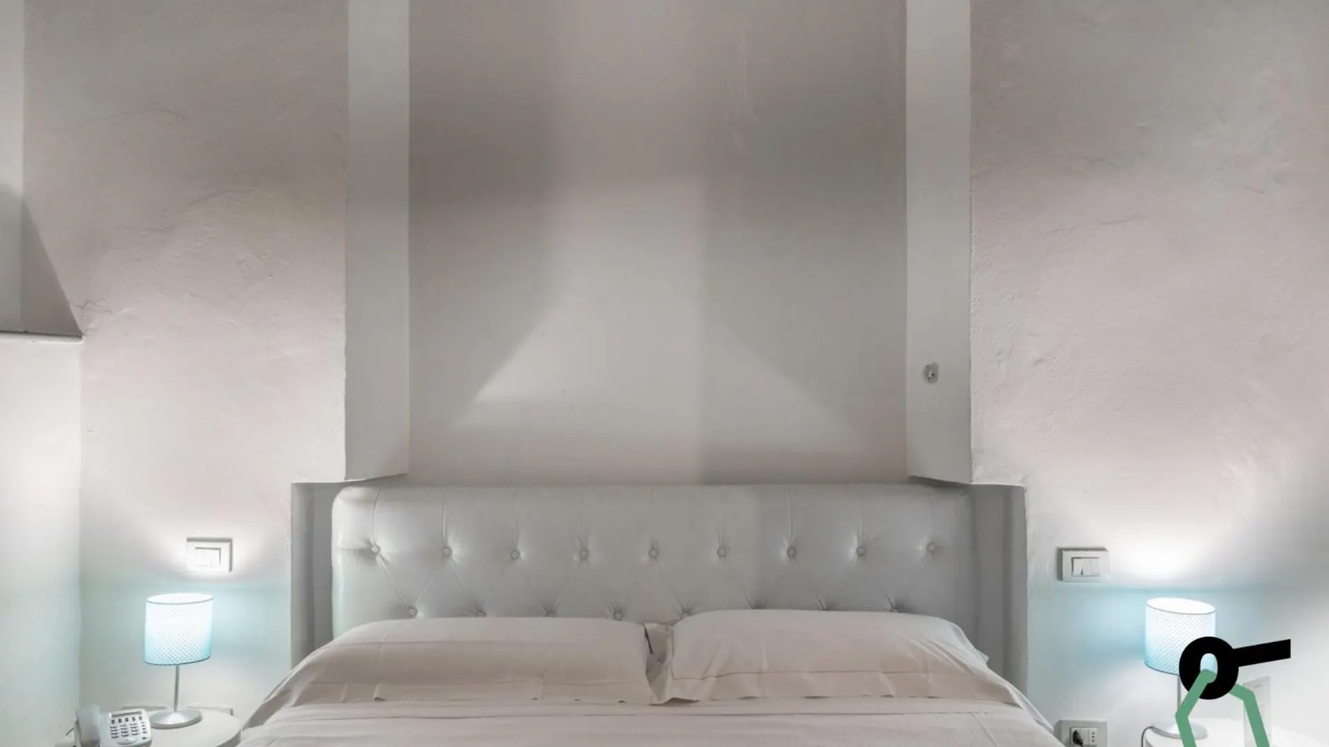 Hotiday Room Collection - Firenze Ghibellina Hotel